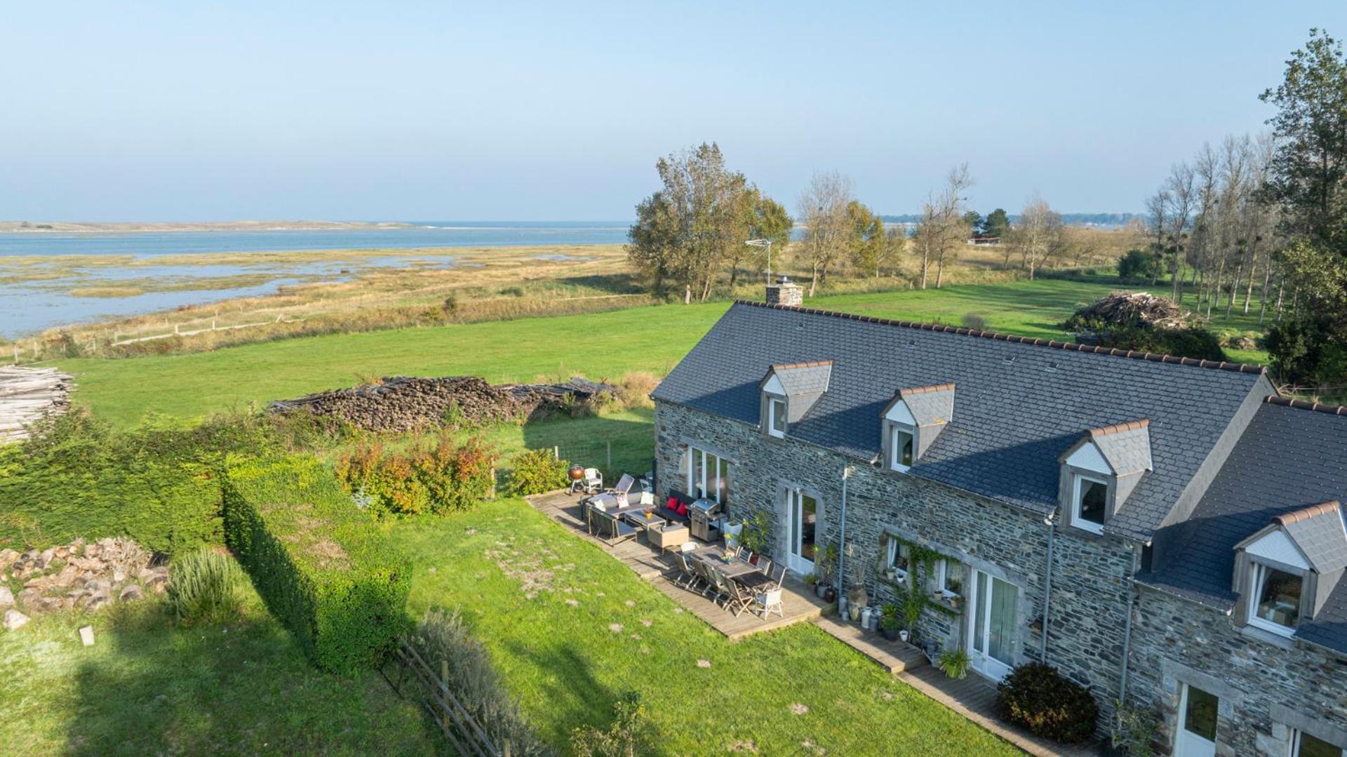 Bricqueville-sur-Mer Le Bout Du Monde Bed & Breakfast エクステリア 写真